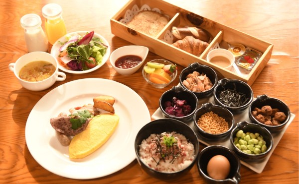 和朝食／至高の牛トロ卵かけ御膳